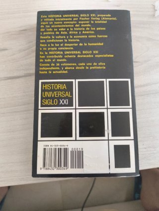 Historia universal Siglo Veintiuno: X, 379 p. : il