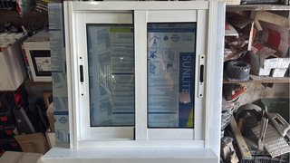 Ventana aluminio 74x106