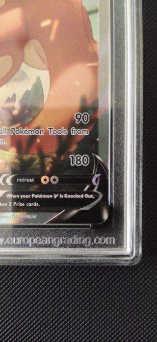 Carta Pokémon Charizard V Full Art 154/172