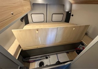 Nissan Interstar 2024
