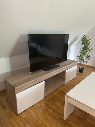 Mueble TV y mesa centro modernos