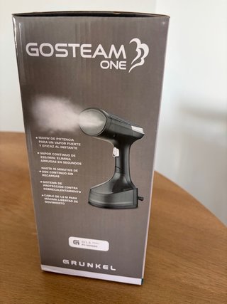 Plancha de vapor vertical GRUNKEL GOSTEAM