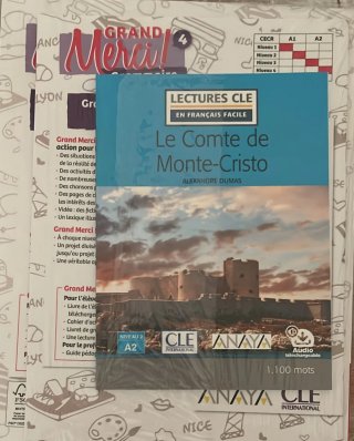 Libros de Texto GRAND MERCI.