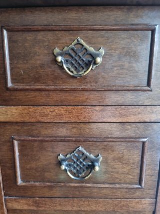 Mueble auxiliar madera maciza