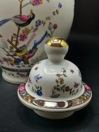 Tibor grande de porcelana marca Sambo