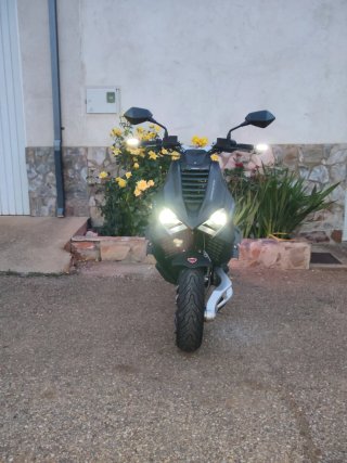 Italjet Dragster 300 Scooter