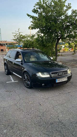 Audi A6 Allroad 2004