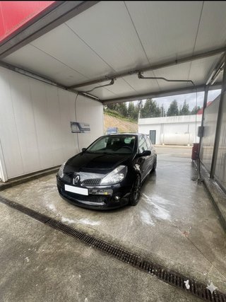 Renault Clio Sport F1 Team R27
