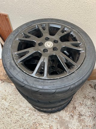 Renault Clio Sport F1 Team R27