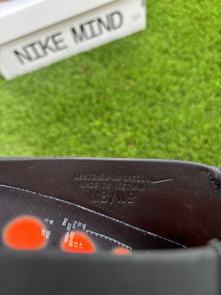 Nike Mind 001 Zuecos Negro Naranja