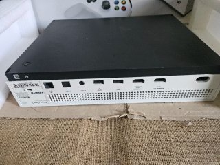 Xbox One S 1TB Branco