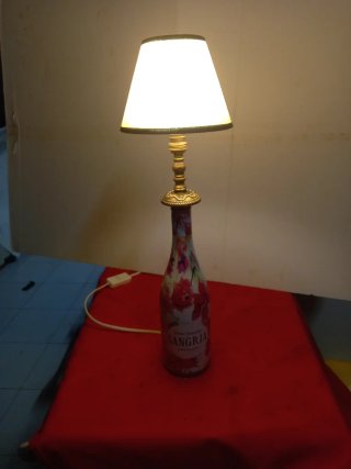 Lámpara artesanal botella Sangría altura 050cetime