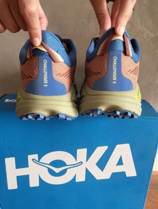 Hoka Challenger 8 Talla 42