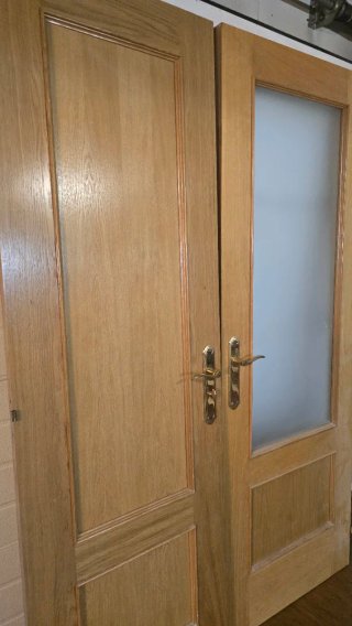 2 Puertas de madera 2.03m x 62.5cm