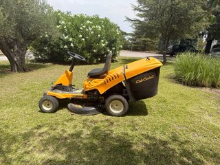 Tractor cortacésped Cub Cadet hidrostático