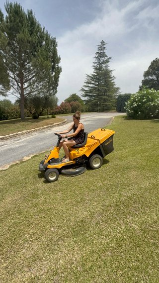 Tractor cortacésped Cub Cadet hidrostático