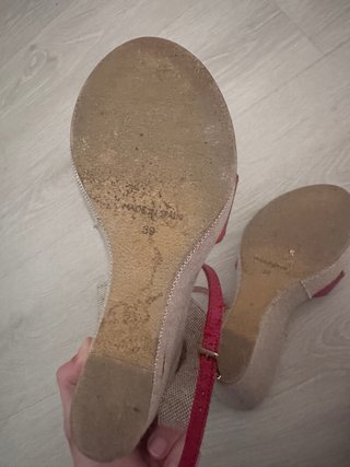Sandalias cuña EVA LOPEZ rojas