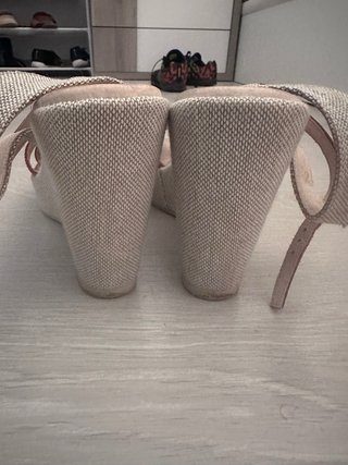 Sandalias cuña EVA LOPEZ rojas