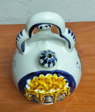 Botijo de cerámica vidriada artesanal
