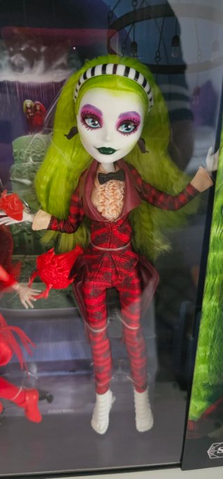 Monster High Skullector Beetlejuice Dolls