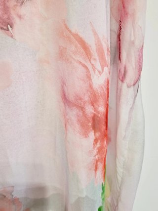 Blusa elegante flores rosa y blanco Talla XL