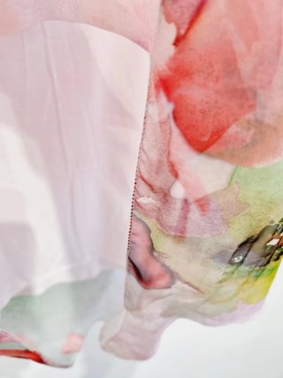 Blusa elegante flores rosa y blanco Talla XL