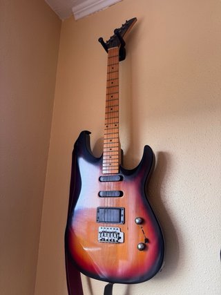 Guitarra Eléctrica Assia Sunburst
