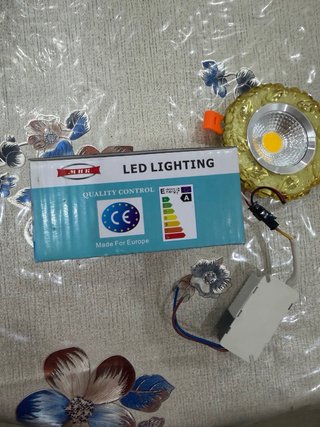 Foco LED Circular Dorado