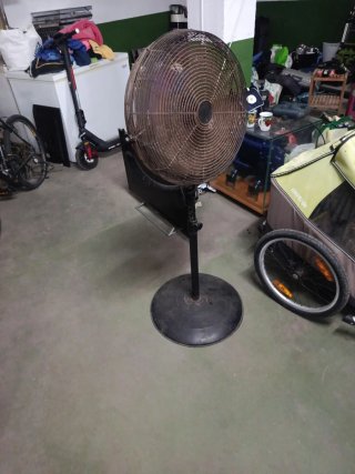 Ventilador de pie industrial