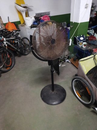 Ventilador de pie industrial