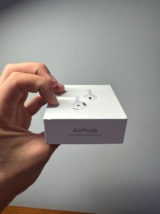 Airpods 4 con cancelación de ruido precintados