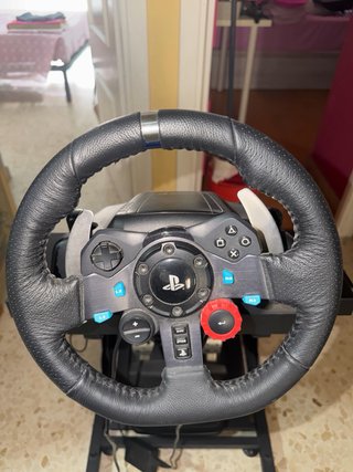 Volante Logitech G29 con Pedales y Soporte