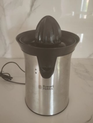 Exprimidor Eléctrico Russell Hobbs