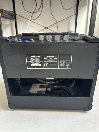 Amplificador de guitarra Kustom Tube 12A Válvula