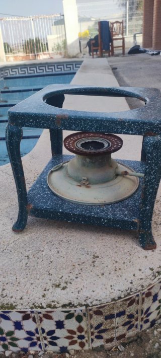 Hornillo antiguo de gas