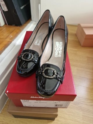 Zapatos Salva. Ferragamo Tacón Negro Talla 36