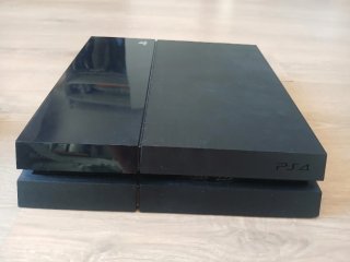 🇮🇨 PS4 + 20 Giochi