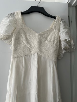 Vestido de novia blanco de crepe una sola puesta