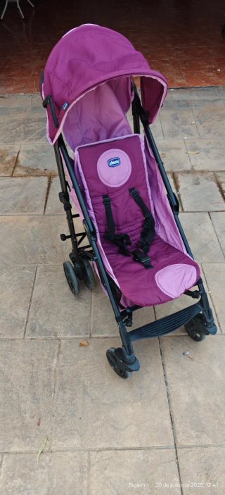 Silla de paseo Chicco morada