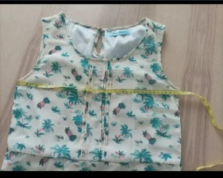 Vestido estampado palmeras y piñas