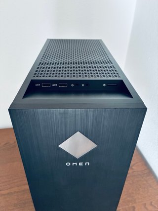 HP OMEN 25L Gaming PC - RTX 3060, i5-11400