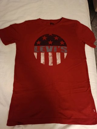 Lote Camisetas McKenzie,Levis y Náutica.