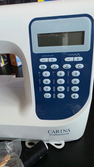 Máquina de coser Carina Profesional NUEVA