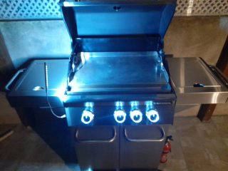 Barbacoa de gas Naterial Hudson