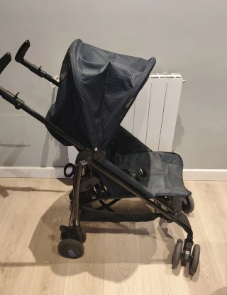 Silla de paseo ligero + protector de lluvia