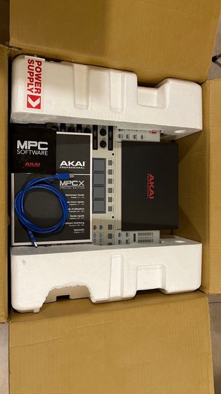 Akai MPC X SE