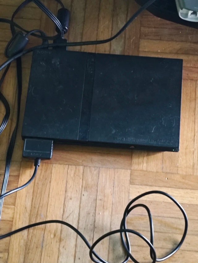 PlayStation 2 Slim