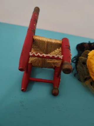 Muñeca y silla flamenca