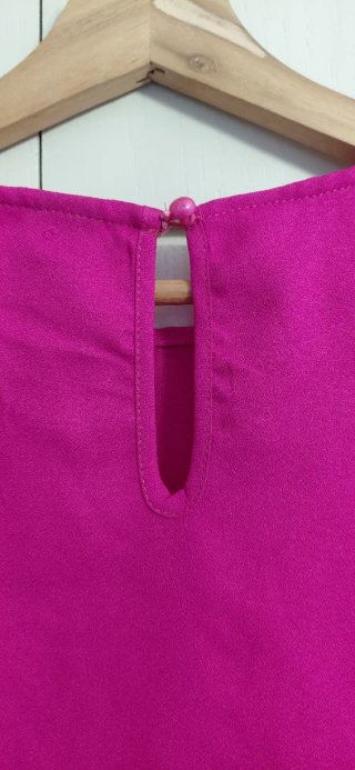 Blusa rosa T0XL con mangas abullonadas