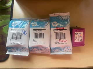 4 Cartuchos HP 301 (1 Negro, 3 Tricolor)